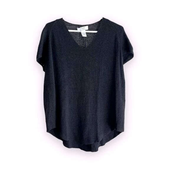 MAGASCHONI | Loose Fit Black Short-Sleeved Sweater (L) - Picture 1 of 5